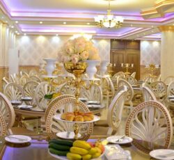 باغ تالار بزرگ پالیزی