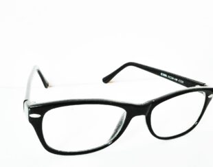 عینک طبی نور