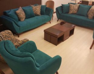 مبلمان قائم