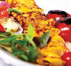 تهیه وتوزیع غذای آریاحامی