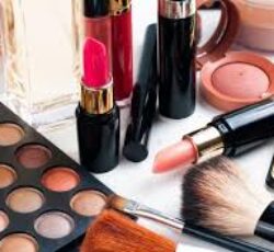 لوازم آرایشی و بهداشتی گل سرخ