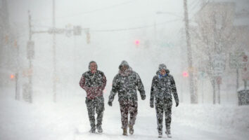 ۱۰ مورد از بزرگترین و سهمگین ترین برف و کولاک های تمام دوران را بشناسید