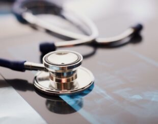 دکتر فتانه فلاح پزشک و جراح عمومی