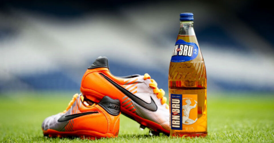 با ۱۰ قرارداد تبلیغاتی گران قیمت کفش های بازیکنان فوتبال در سراسر جهان آشنا شوید
