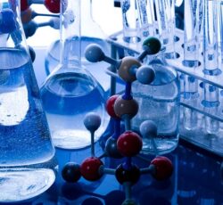 آزمایشگاه پزشکی دانشمند