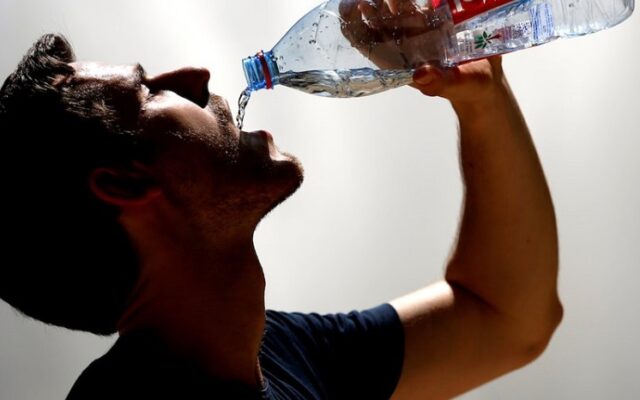 انسان بدون آب چند روز می‌تواند دوام بیاورد؟