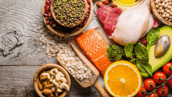 مواد غذایی سم زدا که به طور طبیعی سموم را از بدن دفع می کنند