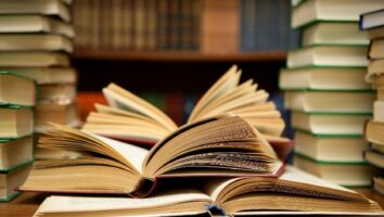 چگونه کتاب بخوانیم، چاپ کنیم، دانلود کنیم و ترجمه کنیم؟