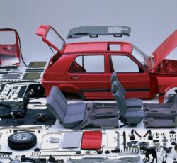 لوازم یدکی ماشین های سبک و سنگین نجف زاده