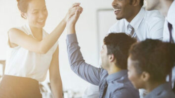 ۸ دیدگاهی که موفقیت شما را تضمین می‌کنند