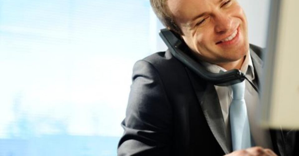 ۹ روش برای بالا بردن اعتماد به نفس در کار