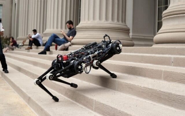 یوزپلنگ رباتیک MIT بدون نیاز به دوربین موانع را پشت سر می گذارد